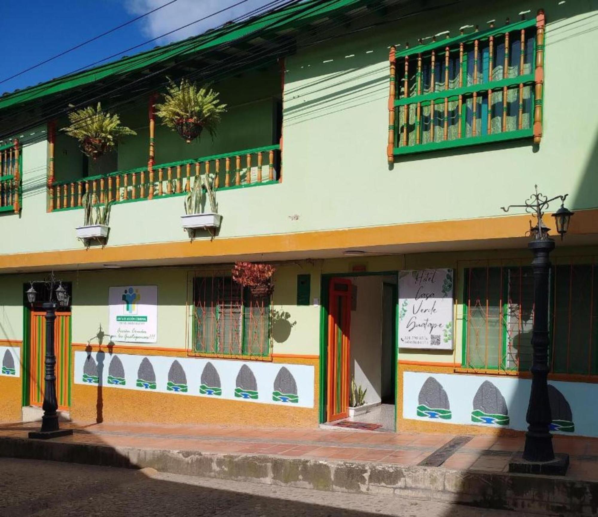 Hotel Casa Verde Guatapé Exteriör bild